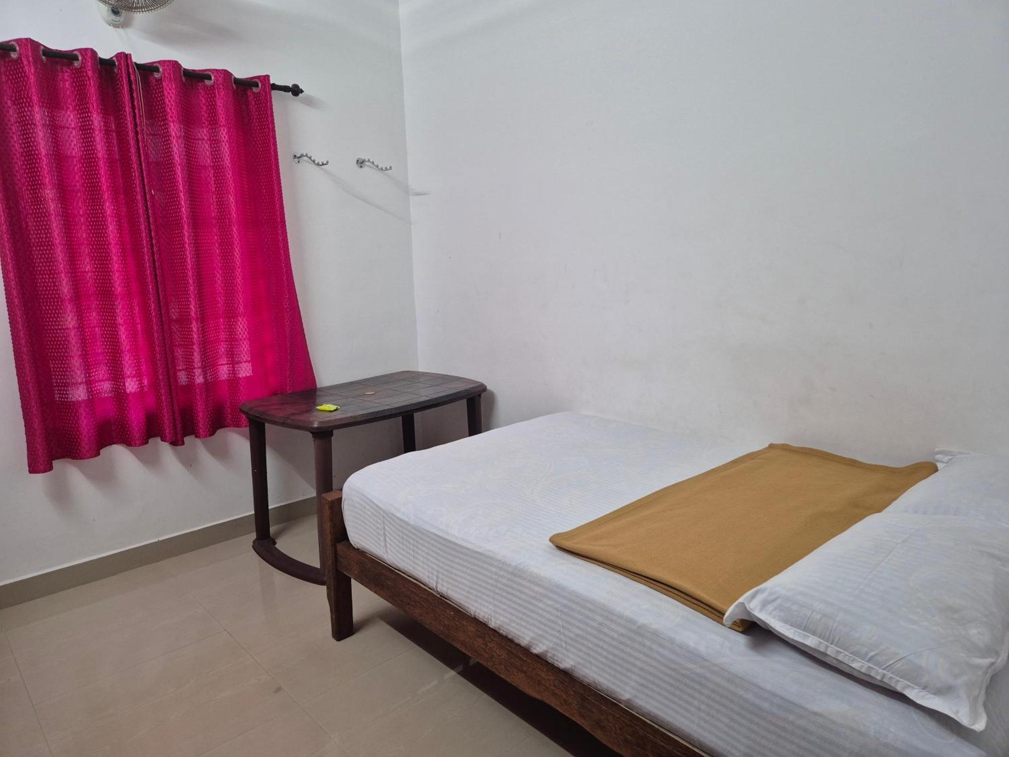 Anivilla Holiday Home Kunjithanny Anachal Екстер'єр фото